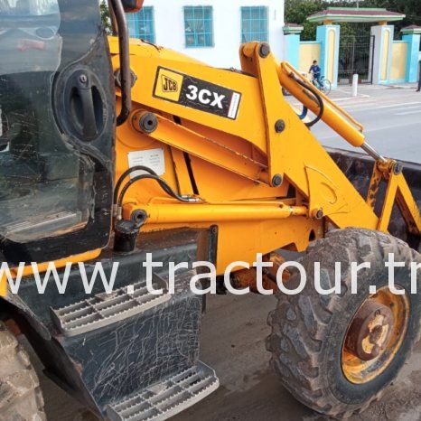 À vendre Tractopelle JCB 3CX (2006) complet
