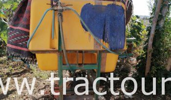 À vendre Tracteur Deutz M 70 07 avec pulvérisateur et canadienne complet