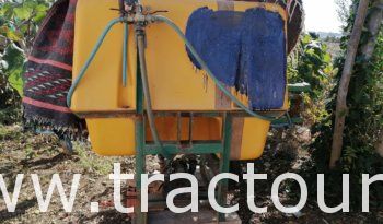 À vendre Tracteur Deutz M 70 07 avec pulvérisateur et canadienne complet