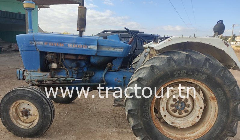 À vendre Tracteur Ford 5000 complet