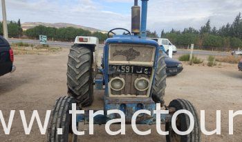 À vendre Tracteur Ford 5000 complet