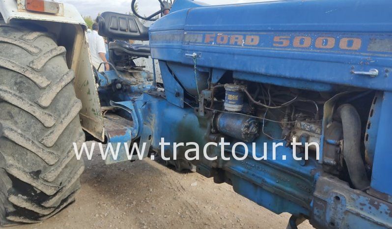 À vendre Tracteur Ford 5000 complet