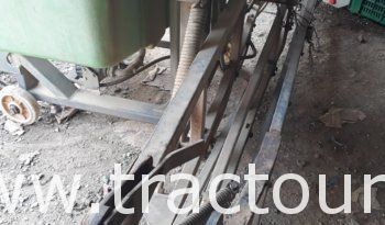 À vendre Pulvérisateur porté 800 litres avec réglage hydraulique et rampe 12 mètres (2015) complet