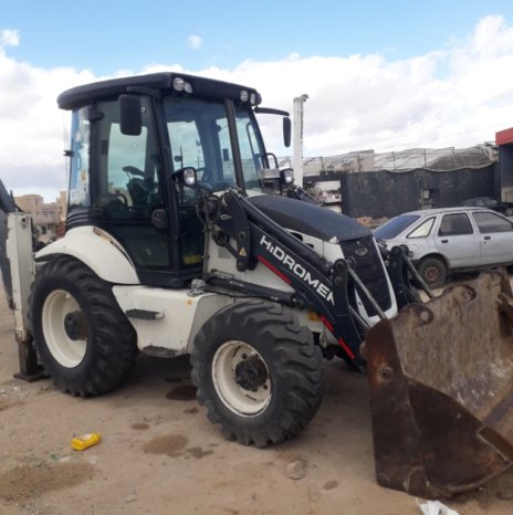 À vendre Tractopelle Hidromek 102B (2012) complet