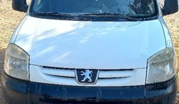 À vendre utilitaire fourgon Peugeot Partner 1.6HDi complet