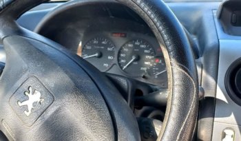 À vendre utilitaire fourgon Peugeot Partner 1.6HDi complet