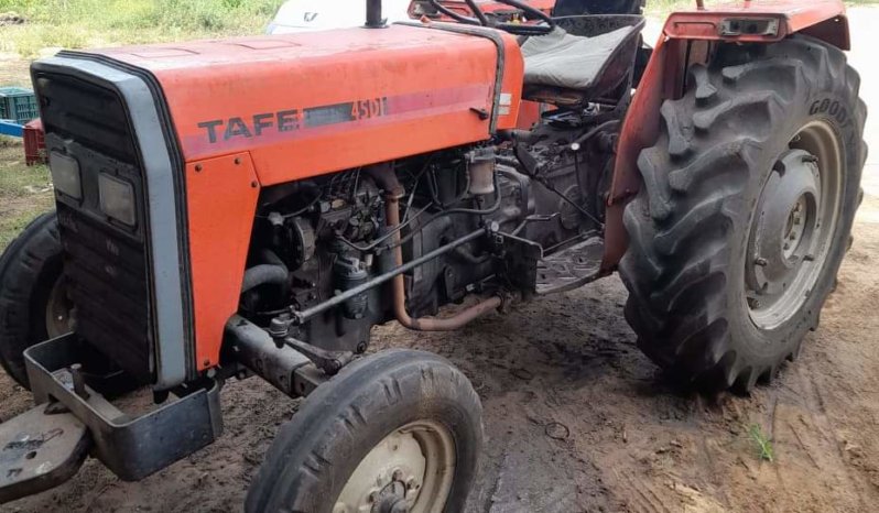 À vendre Tracteur Tafe 45 DI (2012) complet