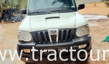 À vendre Camionnette 2 portes avec benne Mahindra Pickup SC (2 portes) complet