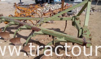À vendre Tracteur avec matériels Tafe 8502 DI complet