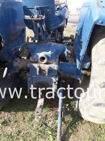 À vendre Tracteur Ebro 470 sans carte grise complet