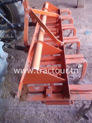 À vendre Canadienne à ressorts 11 dents MIG-Huard complet
