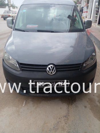 À vendre Utilitaire fourgon Volkswagen Caddy (2015) complet