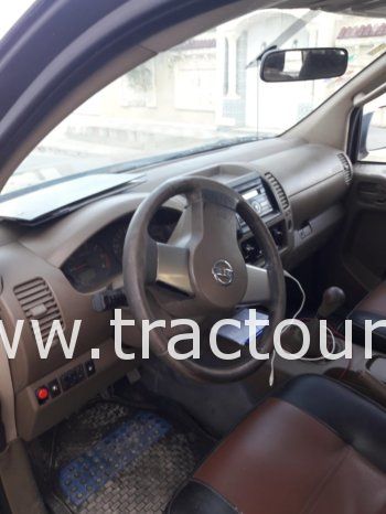 À vendre Pick-up 4×4 avec benne Nissan Navara D40 (2010) complet