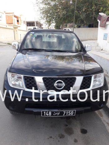 À vendre Pick-up 4×4 avec benne Nissan Navara D40 (2010) complet