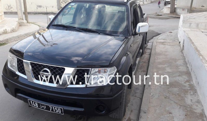 À vendre Pick-up 4×4 avec benne Nissan Navara D40 (2010) complet
