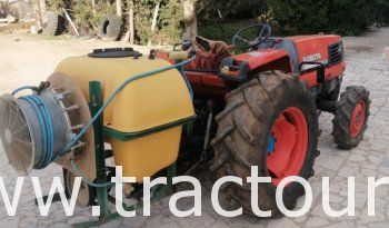 À vendre Tracteur Kubota L4200 avec canadienne 7 dents et atomiseur (2000) complet