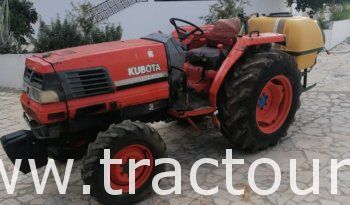 À vendre Tracteur Kubota L4200 avec canadienne 7 dents et atomiseur (2000) complet