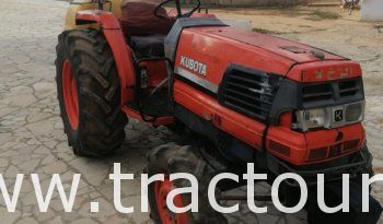 À vendre Tracteur Kubota L4200 avec canadienne 7 dents et atomiseur (2000) complet