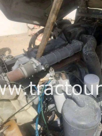À vendre Pompe à béton 3 cylindres Putzmeister avec tuyaux béton complet