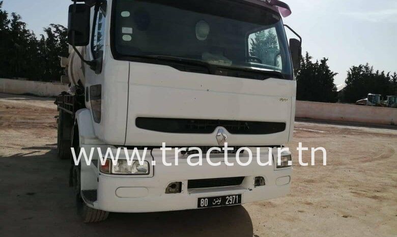 A vendre Camion vide fosse Renault Midlum 210 complet