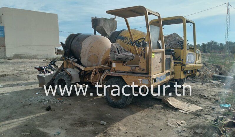 A vendre Auto bétonnière – toupie (2012) complet