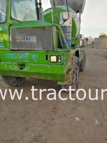 À vendre Auto bétonnière Merlo DBM 2500 EV (2010) complet