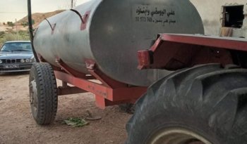 À vendre Tracteur avec matériels Steyr 8075 complet