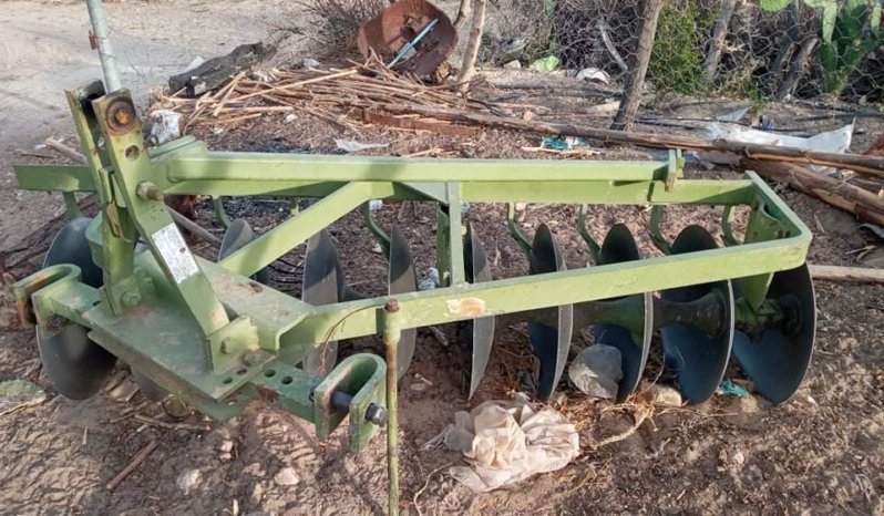 À vendre Tracteur avec matériels Steyr 8075 complet
