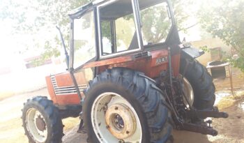 À vendre Tracteur avec cabine Fiat 780DT (2000) complet