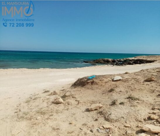 À vendre Terrain nu pour la construction – complet