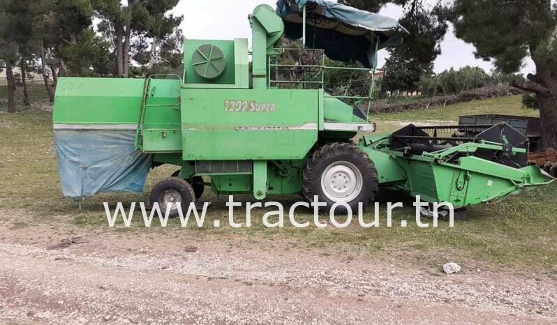 À vendre Moissonneuse batteuse sans cabine Deutz-Fahr 1202 Super (1999) complet