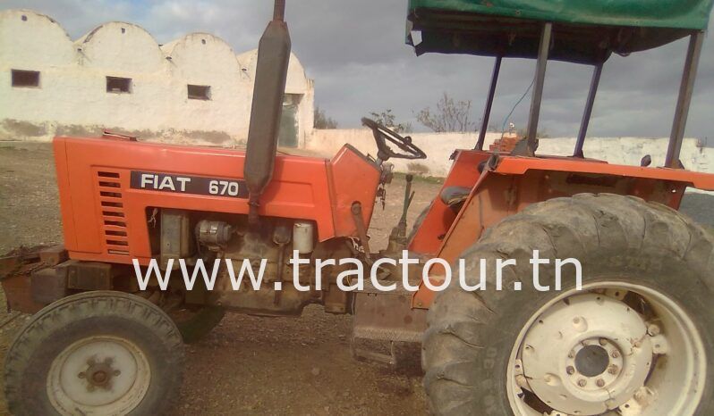 À vendre Tracteur Fiat Someca 670 complet