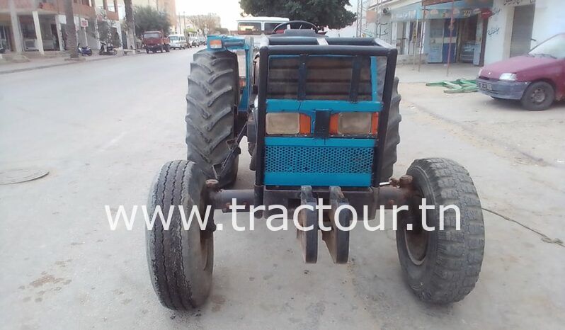 À vendre Tracteur Landini 7860 avec charrue à 3 disques (2000) complet