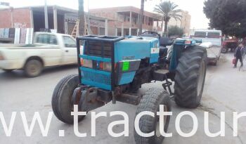 À vendre Tracteur Landini 7860 avec charrue à 3 disques (2000) complet
