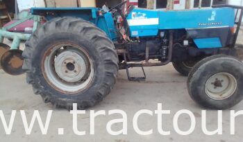 À vendre Tracteur Landini 7860 avec charrue à 3 disques (2000) complet