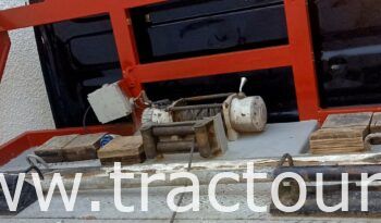 À vendre plateau de remorquage pour camion SOS avec treuil complet