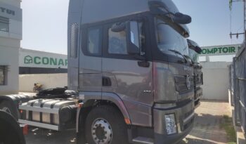 À vendre Tracteur routier Schacman X3000 4×2 & 8×4 complet