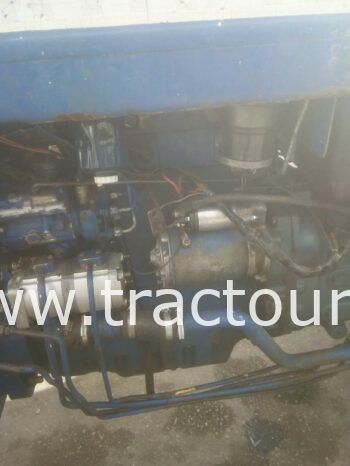 À vendre Tracteur Farmtrac 80 (2004) complet