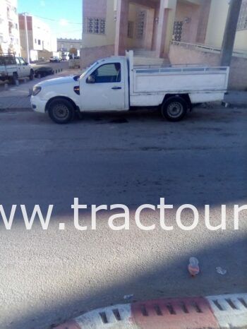 À vendre Camionnette 2 portes avec benne Ford Ranger 2 (2009) complet