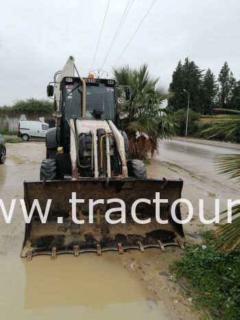 À vendre Tractopelle Terex 820 complet