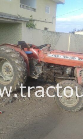À vendre Tracteur Massey Ferguson 145 (1991) complet