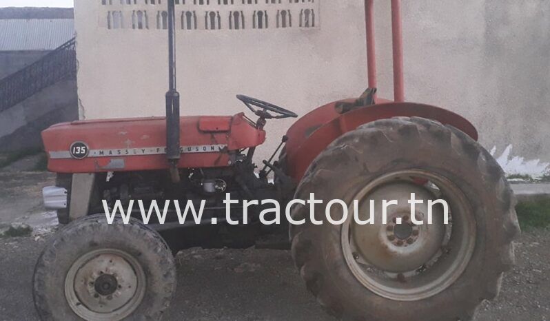 À vendre Tracteur Massey Ferguson 135 sans carte grise complet