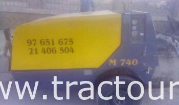 À vendre Pompe à béton 3 cylindres Putzmeister M740 avec 35 mètres de tuyaux complet
