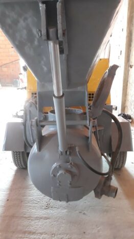 À vendre Pompe à béton 3 cylindres Putzmeister complet