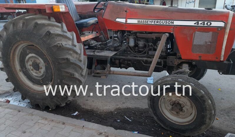 À vendre Tracteur Massey Ferguson 440 complet