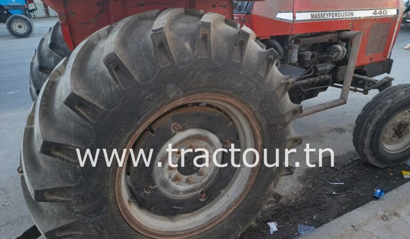 À vendre Tracteur Massey Ferguson 440 complet