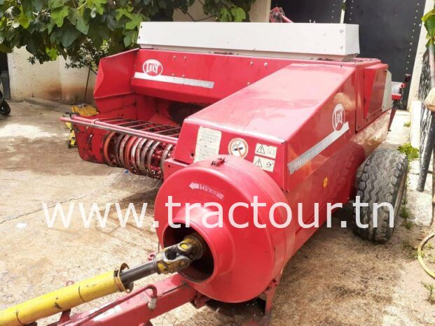 À vendre Presse à paille – Brissa Lely Welger AP 530D complet