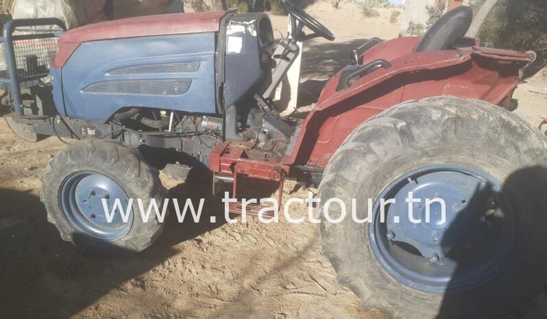 À vendre Tracteur Tym390 avec pulvérisateur trainé 600 litres complet