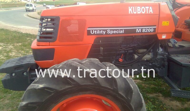 À vendre Tracteur Kubota M8200 (2010) complet