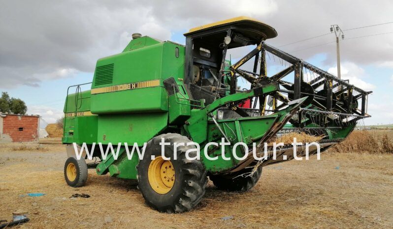 À vendre Moissonneuse batteuse John Deere 1068H complet